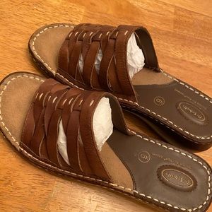 Dr. Scholl’s  leather upper slip on sandals new 9